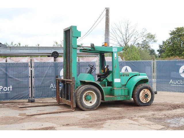 Ruw-terreinheftruck hyster diesel 7480kg 4.63m 1979 - afbeelding 1 van  1