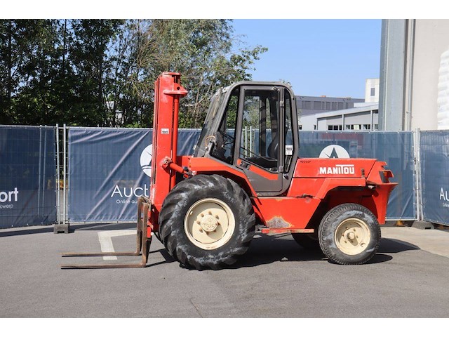 Ruw-terreinheftruck manitou m.230.cp diesel 3000kg 1995 - afbeelding 1 van  1