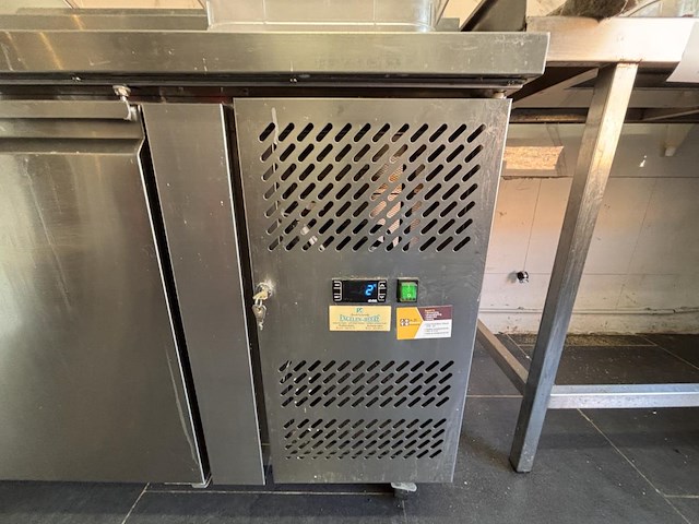 Rvs 3 deurs verrijdbare koeling - afbeelding 2 van  6