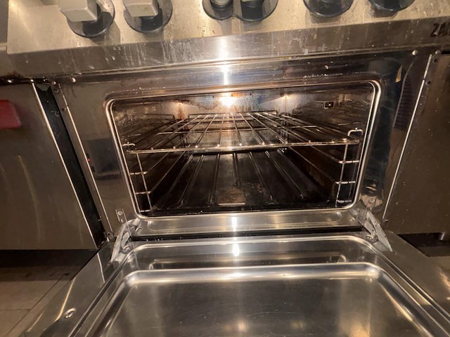 Rvs 4-pitsgasfornuis zanussi - afbeelding 4 van  4