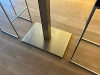 Rvs barkruk (4x) + tafels (3x) - afbeelding 21 van  22