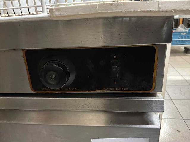 Rvs bordenverwarmer - afbeelding 2 van  3