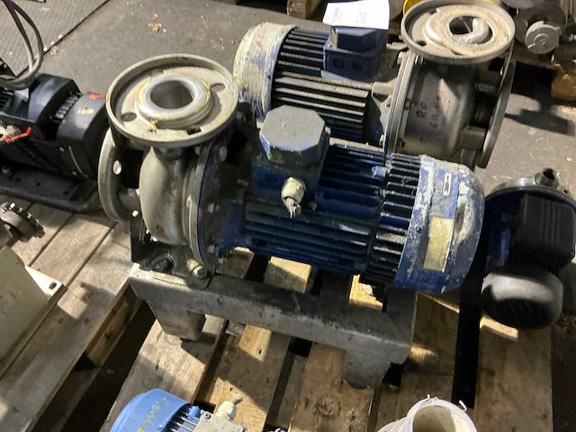 Rvs centrifugaalpomp (3x) - afbeelding 5 van  5