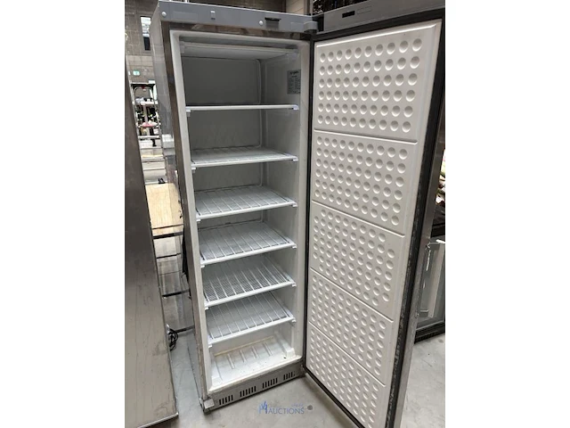 Rvs diepvriezer ggmgastro - afbeelding 3 van  4