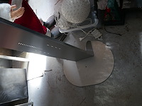 Rvs dispenser ontsmettingsmiddel - afbeelding 3 van  3