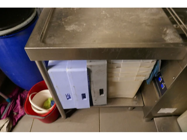 Rvs doorschuifvaatwasser met spoeltafel en spoelkraan en bodemschap sanmac - afbeelding 4 van  6