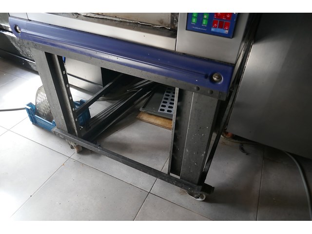 Rvs dubbele pizzaoven met onderstel moretti forni - afbeelding 3 van  5