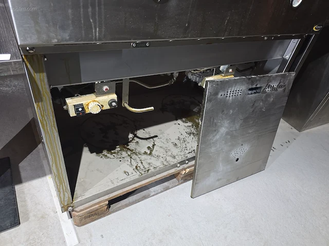 Rvs friteuse sofinor - afbeelding 2 van  5