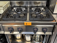 Rvs gasfornuis 4-pits met bodemschap ggmgastro