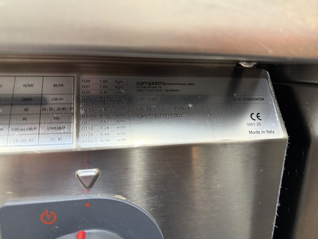 Rvs gasfornuis 4-pits met bodemschap ggmgastro - afbeelding 4 van  7