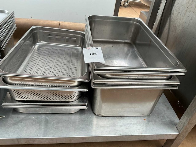 Rvs gastronormbak (8x) - afbeelding 1 van  1