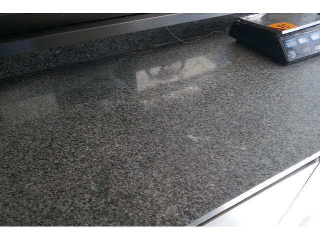 Rvs gekoelde pizza-werkbank - afbeelding 3 van  6