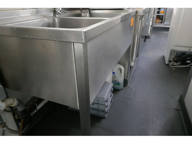 Rvs gekoelde werkbank + spoeltafel - afbeelding 4 van  6