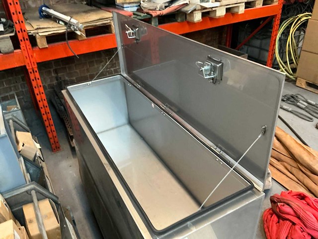 Rvs gereedschapskoffer inox - afbeelding 5 van  7