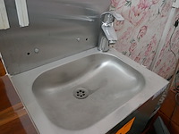 Rvs handwasbak met voetbediening tournus - afbeelding 2 van  3