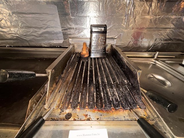 Rvs horeca gasgrill - afbeelding 2 van  3