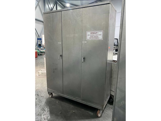 Rvs kast - afbeelding 1 van  5