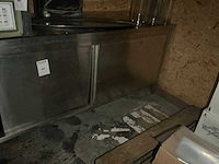 Rvs kast - afbeelding 3 van  3