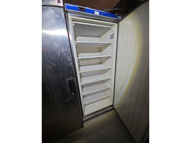 Rvs koelkast diamond n600-xt - afbeelding 3 van  4