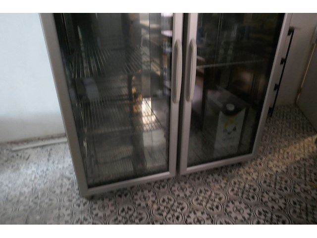 Rvs koelkast met dubbele vitrinedeuren tecnodom - afbeelding 3 van  5