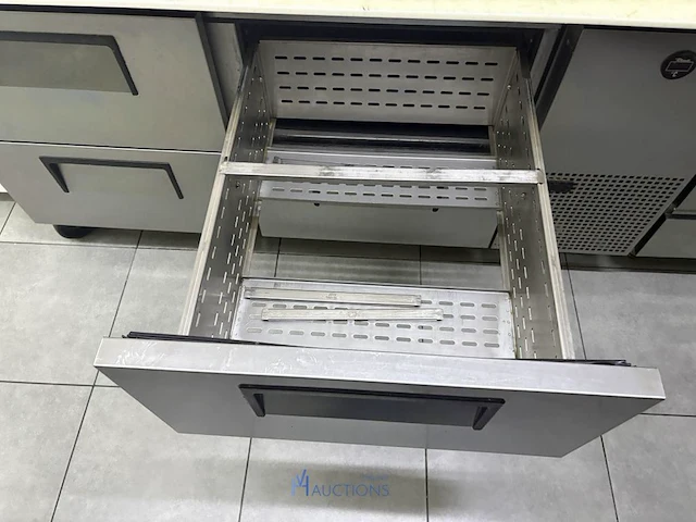 Rvs koelwerkbank met saladette - afbeelding 9 van  9