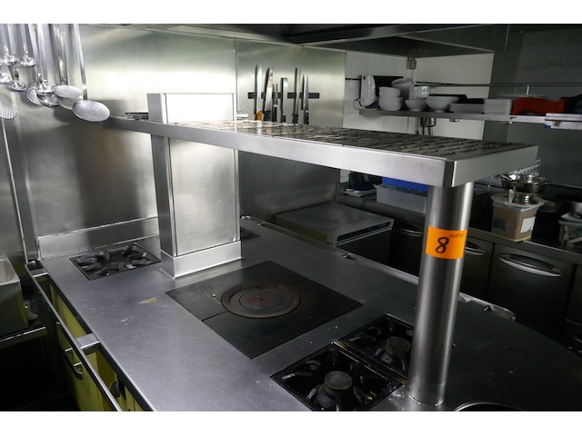 Rvs kookeiland met 4 gasbekkens en gietijzeren kookplaat - afbeelding 8 van  8