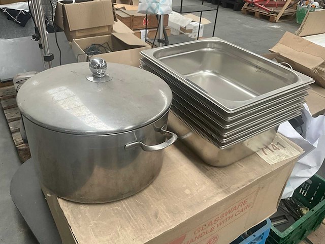 Rvs kookpot en 6 gastronorm bakken - afbeelding 1 van  10