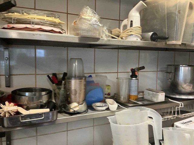 Rvs legborden met inhoud - afbeelding 8 van  8