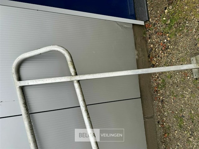 Rvs leuning - afbeelding 5 van  7