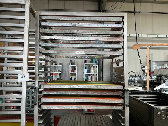 Rvs niveaukar met inhoud (2x) - afbeelding 2 van  8