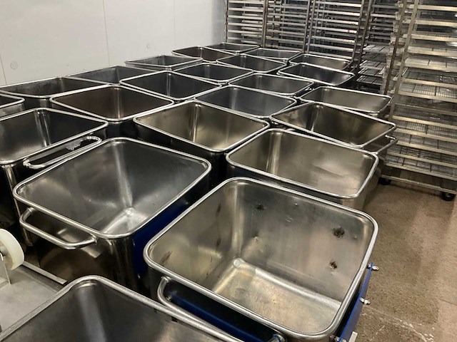 Rvs normwagens 120 l (26x) waaronder barsso en food mate - afbeelding 3 van  9