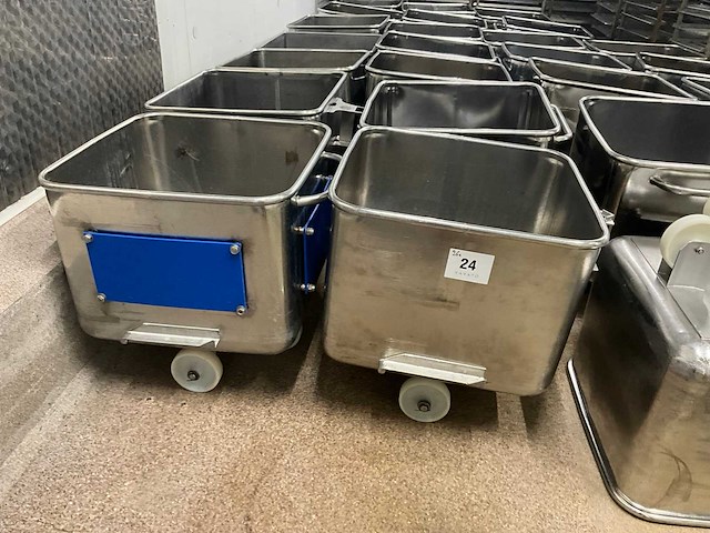 Rvs normwagens 120 l (26x) waaronder barsso en food mate - afbeelding 4 van  9