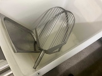 Rvs opzetstuk menger in verrijdbare pvc opslagbak en divers - afbeelding 2 van  6