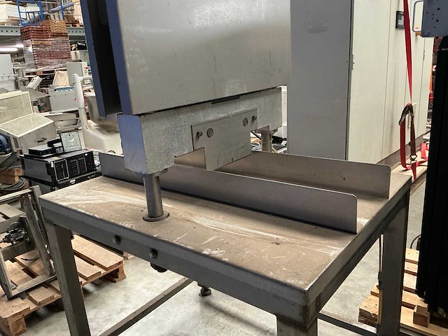 Rvs pneumatische snijmachine - afbeelding 4 van  9