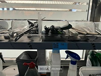 Rvs rek met inhoud - div keukengerief - afbeelding 6 van  8