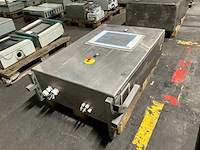 Rvs schakelkast met inhoud - afbeelding 2 van  10