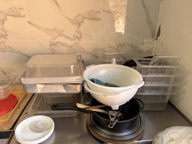 Rvs schuifkast, schabben en restinhoud - afbeelding 7 van  10