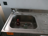 Rvs spoeltafel met opbergruimte - afbeelding 2 van  4