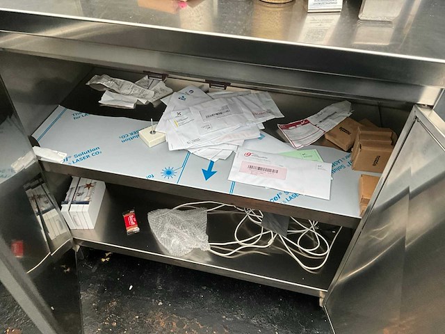 Rvs spoeltafel + werkbank - afbeelding 10 van  11