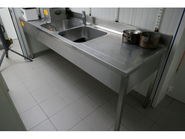 Rvs spoeltafel - afbeelding 1 van  3