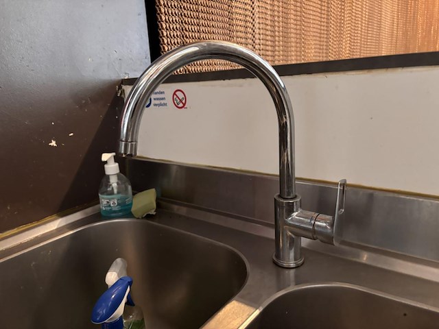 Rvs spoeltafel - afbeelding 2 van  3