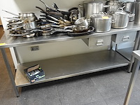 Rvs tafel - afbeelding 1 van  2