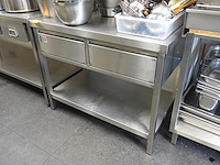 Rvs tafel - afbeelding 2 van  2