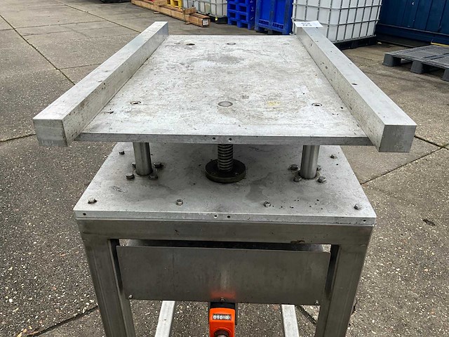 Rvs tafellift - afbeelding 6 van  8