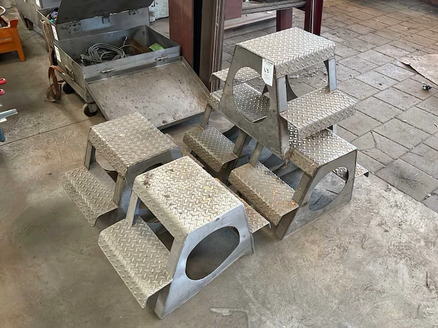 Rvs trap dubbelzijdig (5x) - afbeelding 1 van  2