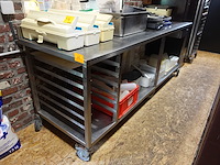 Rvs verrijbare tafel - afbeelding 1 van  2