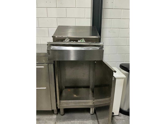 Rvs voorraad tafel - afbeelding 3 van  3