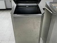 Rvs vuilnisbakken - afbeelding 3 van  6