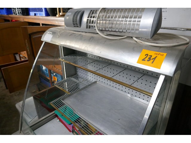 Rvs wandkoeling vitrine + terrasverwarmer - afbeelding 3 van  4