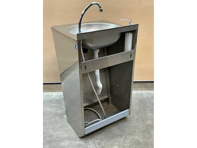 Rvs wastafel - afbeelding 1 van  2